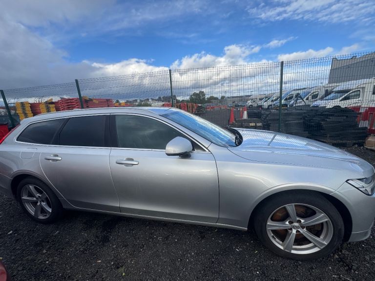 Volvo, V90 D5 POWERPULSE AWD AUT, Estate, 2017, 1969 (cc), 5 doors