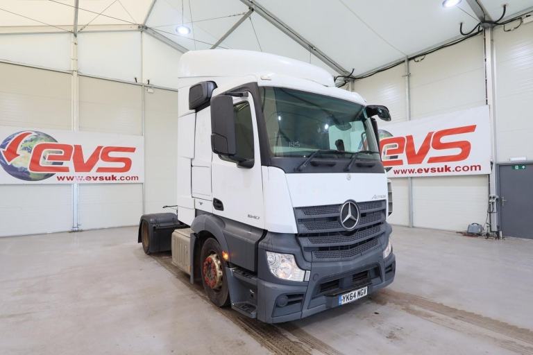 2014 (64 PLATE) Mercedes Benz Actros 1840 4x2 Euro 6 Tractor Units