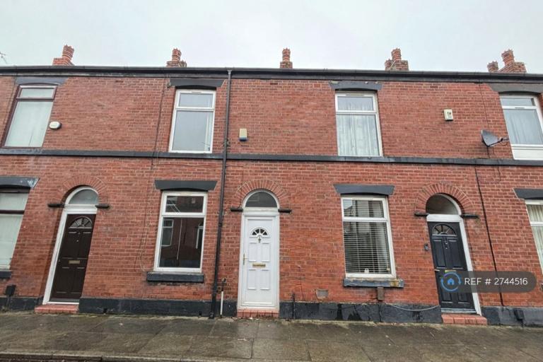 2 bedroom house in Jones Street, Radcliffe, Manchester, M26 (2 bed) (#2744516)