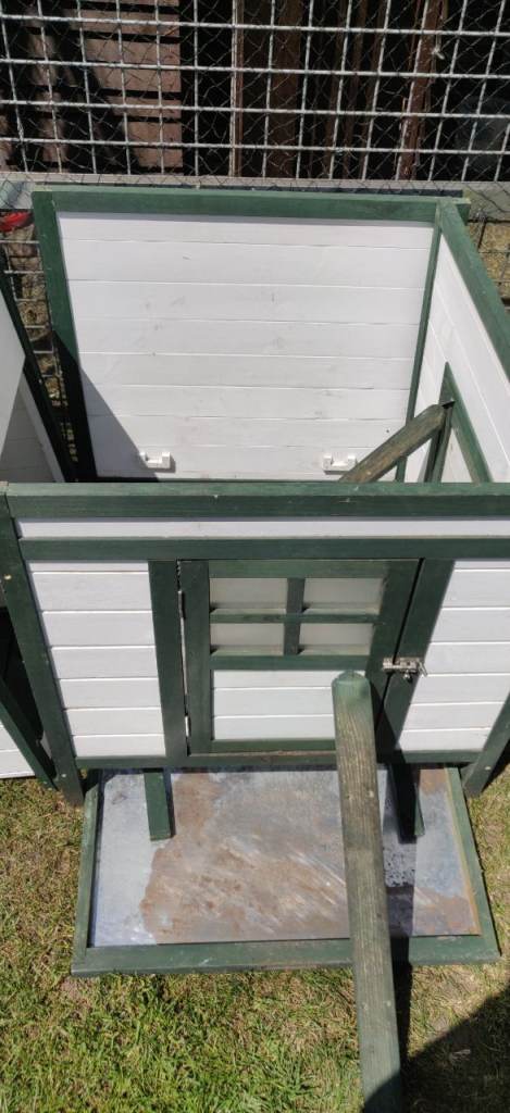 Pawhut chicken coop and run 