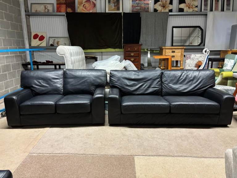 Black Leather 2 and 3 Seater Sofas 
