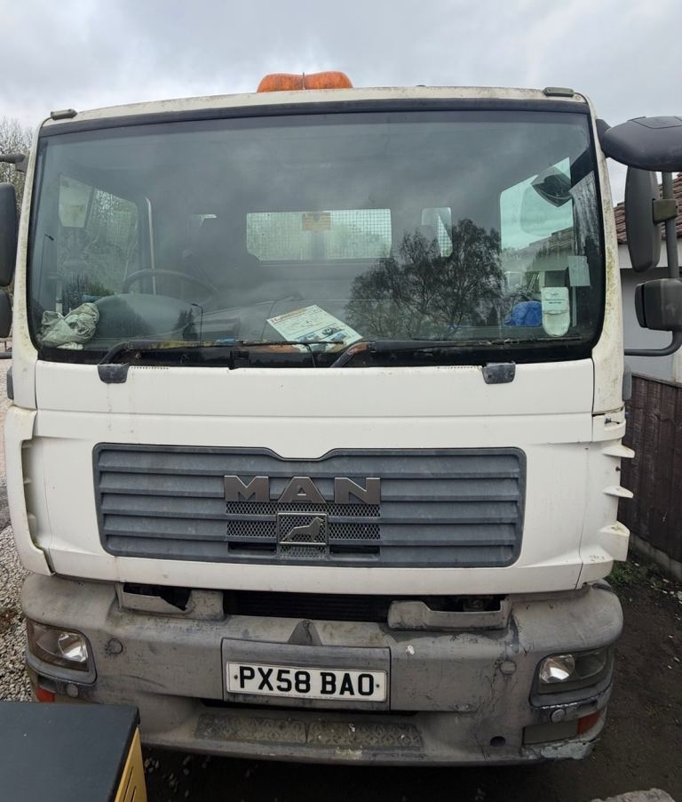Man lorry 18 tons