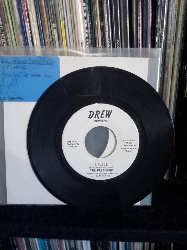 THE PRECISIONS - A PLACE / NEVER LET HER GO - DREW RECORDS DR-1005 