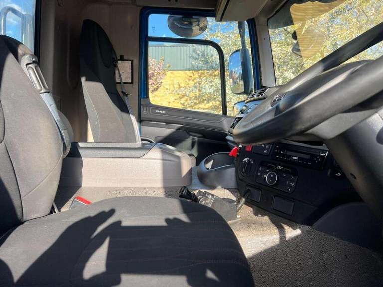 2021 DAF TRUCKS CF NA DIESEL Automatic