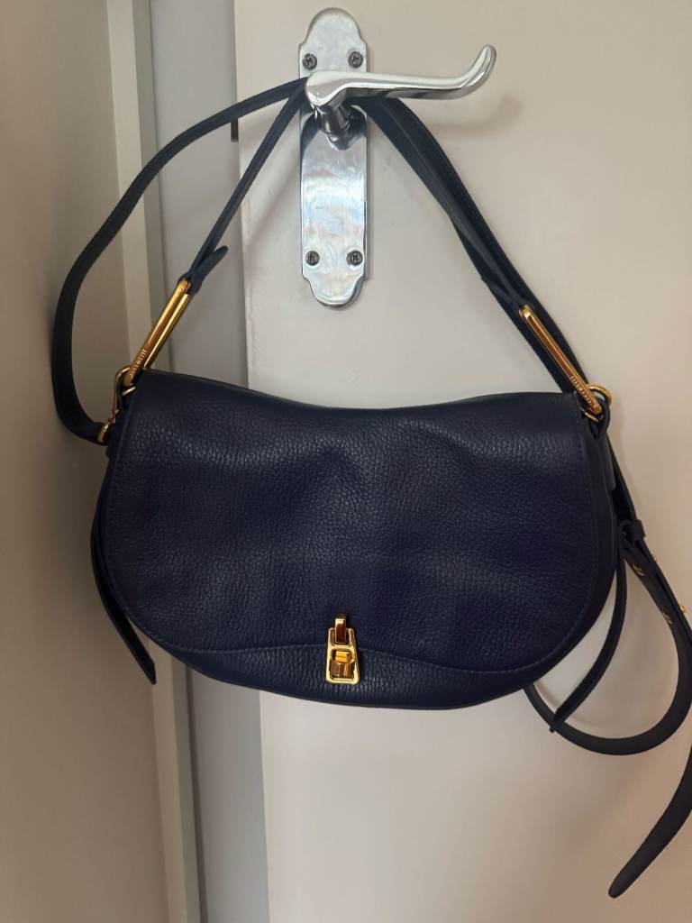 Coccinelle Magie Soft Medium Bag