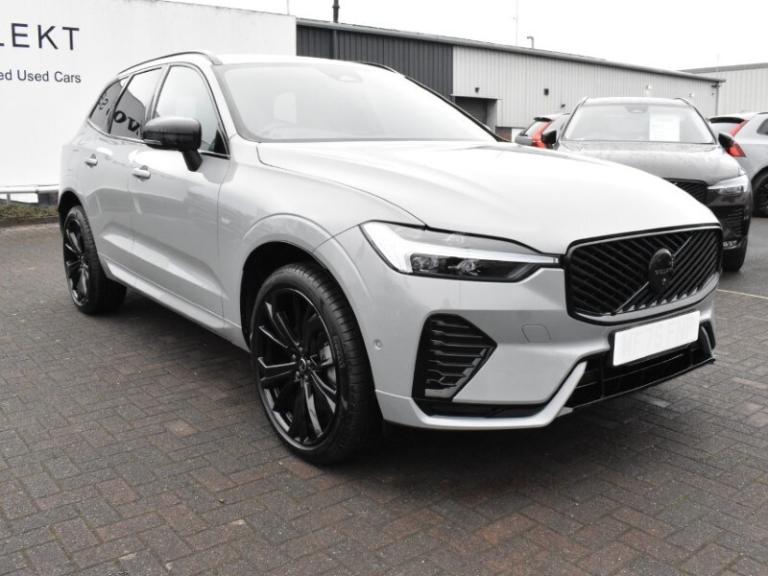 VOLVO XC60 2.0 B5P Plus Black Edition 5dr AWD Geartronic