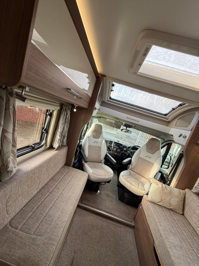 Bailey Advance 76-2 Fixed Bed Full Rear Bathroom