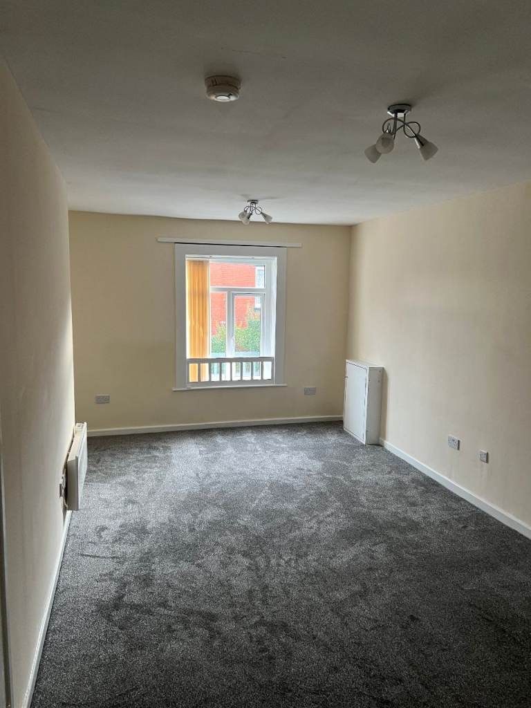 Newley Refurbished Studio Apartment For Rent  
