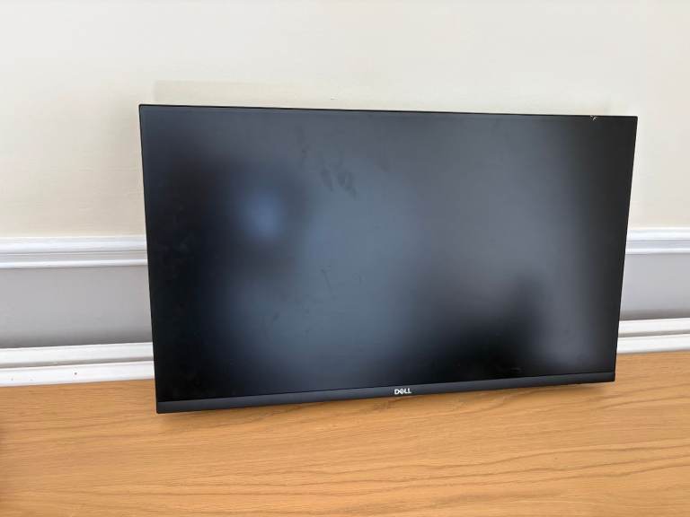 Dell Computer Monitor with Wall Mount - Good Condition