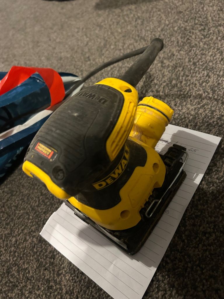 Dewalt sander 