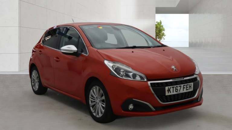 2018 Peugeot 208 1.2 PureTech Allure Hatchback Petrol Manual