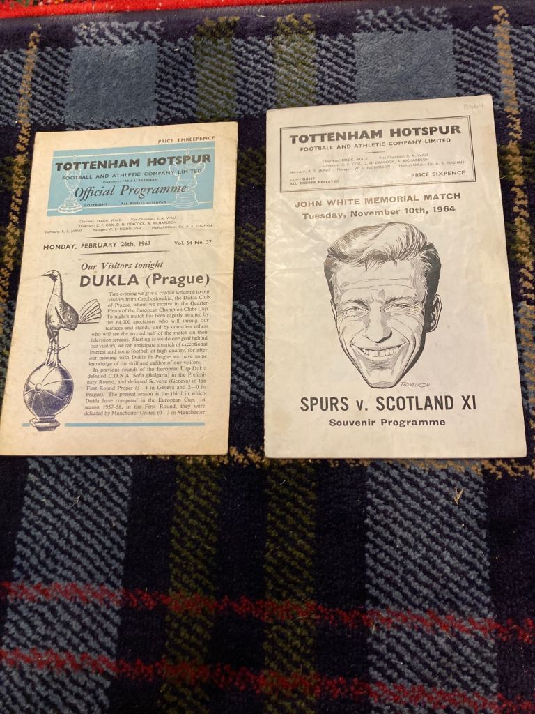 TOTTENHAM HOTSPUR PROGRAMMES