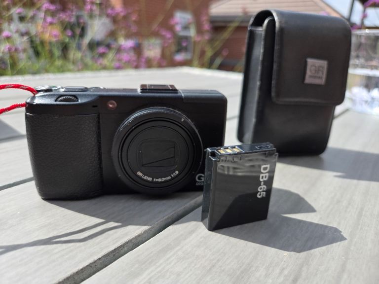 Ricoh GR Digital III -