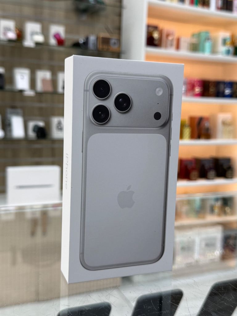 iPhone 17 Pro Max 256GB Brand New With Apple Warranty 