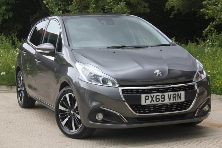 2019 Peugeot 208 1.2 PureTech 82 Tech Edition [Start Stop] HATCHBACK Petrol Manual