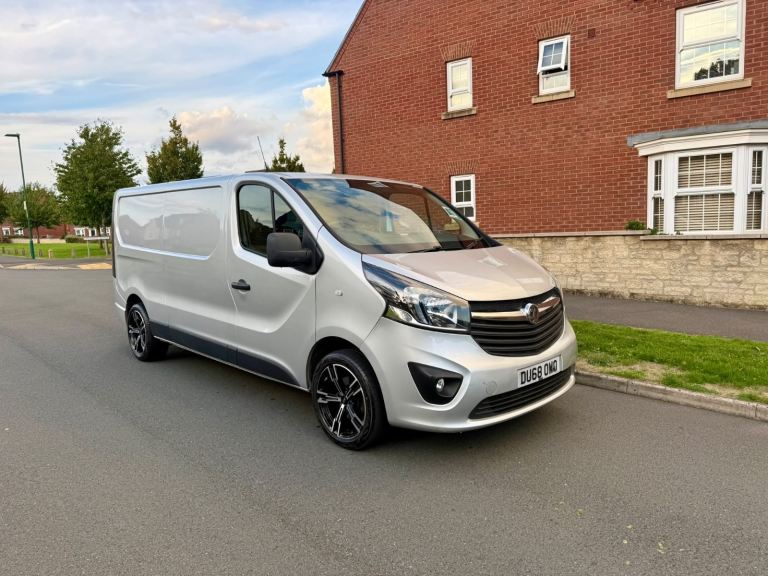 2018 Vauxhall vivaro Sportive 12M/mot Lwb Long Fully loaded Led Alloys Vauxhall vivaro Sportive u