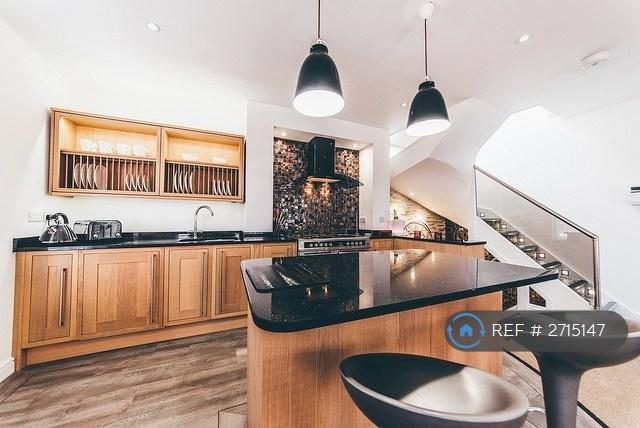 2 bedroom flat in Cornmarket, Derby, DE1 (2 bed) (#2715147)