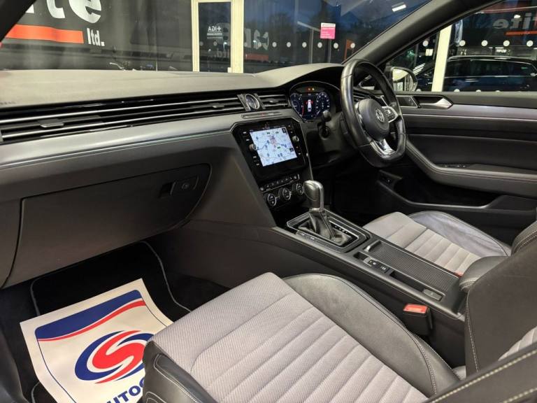 2018 Volkswagen Passat 2.0 TDI R-Line 5dr DSG [Panoramic Roof] [7 Speed] ESTATE DIESEL Automatic