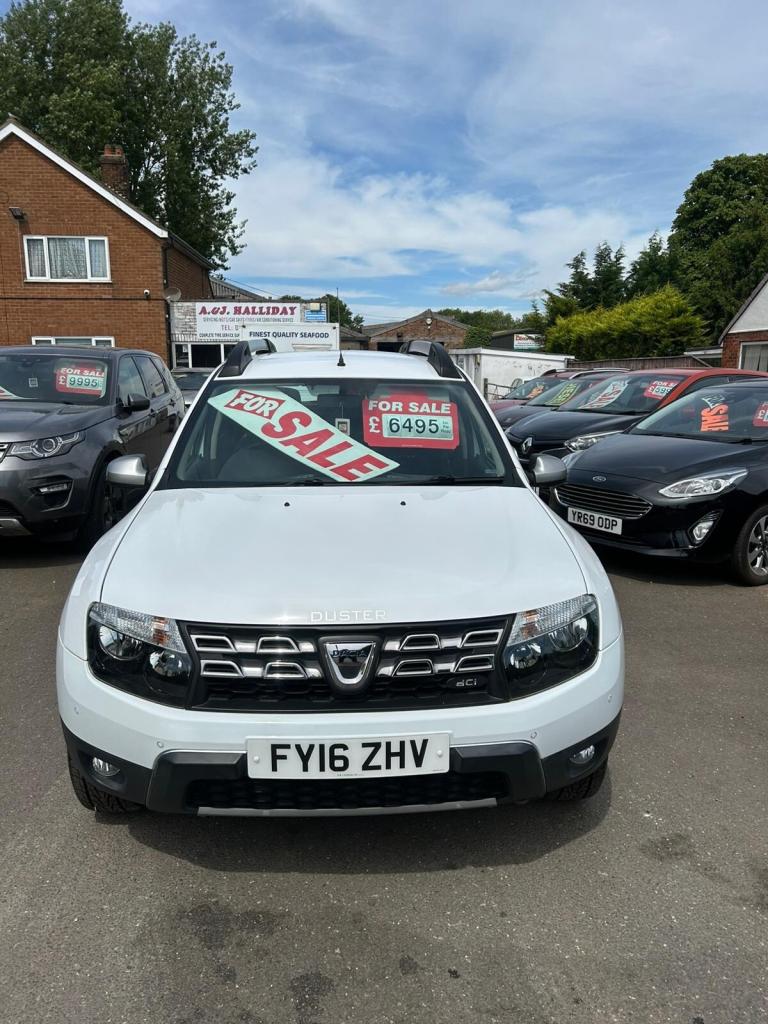2016 Dacia Duster 1.5 dCi 110 Laureate 5dr HATCHBACK Diesel Manual