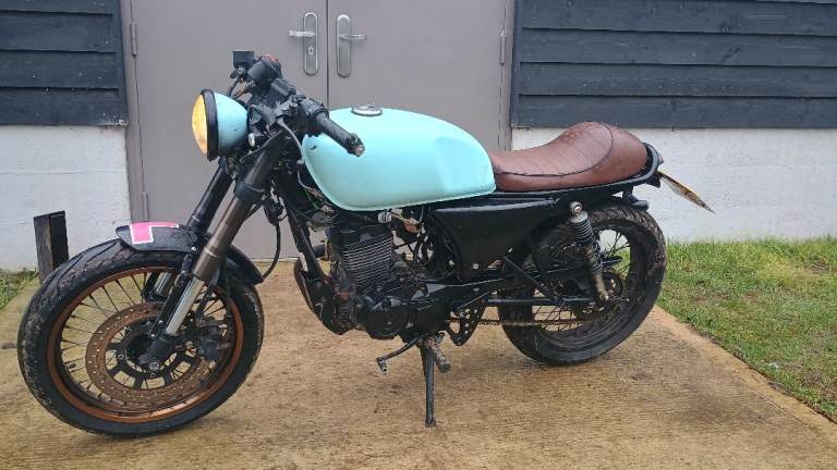 2016 cafe racer 125cc long MOT ready to ride !