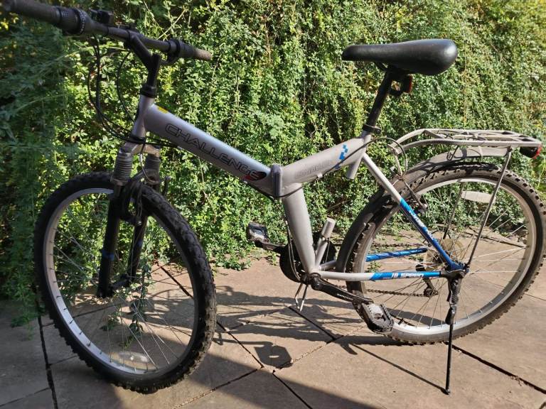 Grey foldable bike with rear rack – Good Condition