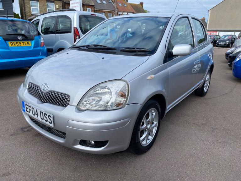 2004 Toyota Yaris 1.3 VVT-i T Spirit 5dr Auto HATCHBACK Petrol Automatic