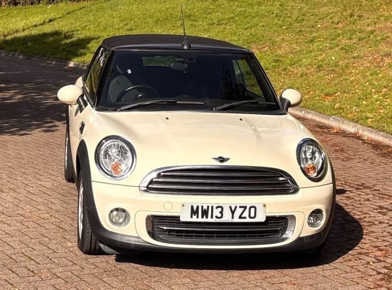 2013 MINI Convertible 1.6 Cooper 2dr Long MOT Full History CONVERTIBLE Petrol Manual