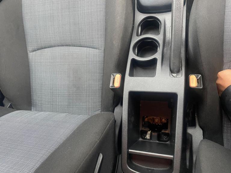 2010 Kia Ceed 1.6 CRDi 1 Euro 4 (s/s) 5dr HATCHBACK Diesel Manual