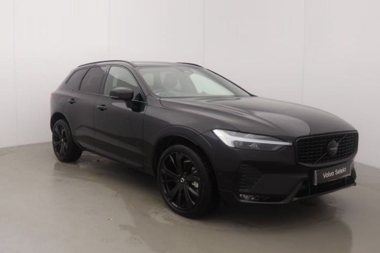 VOLVO XC60 2.0 B5P Ultra Black Edition 5dr AWD Geartronic