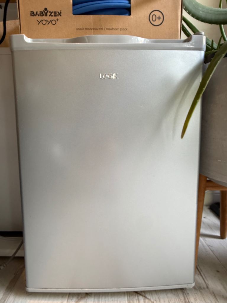 LOGIK LTT68S17 Mini Fridge - Silver