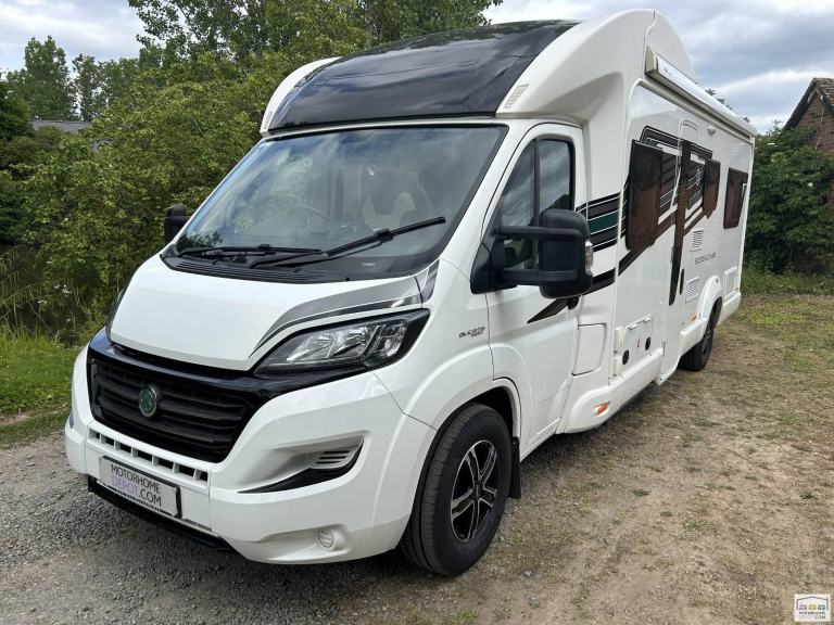 Bessacarr 496 For Sale 6 Berth, 6 Belts, Tow Bar, Electric Bed, Solar, Bike Rack