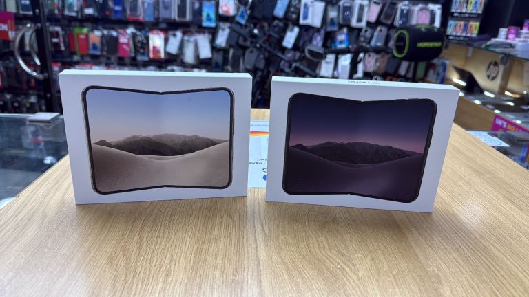 iPhone duo 256GB brand new sealed
