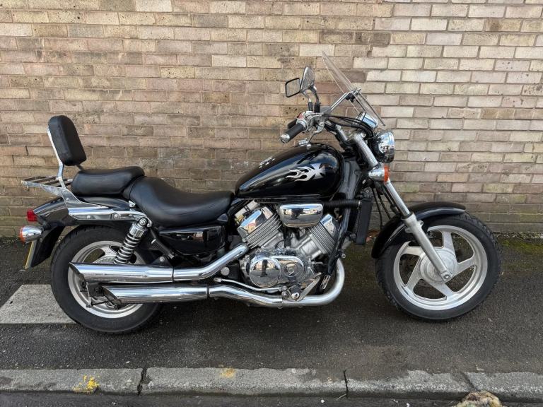 Honda Magna VF 750