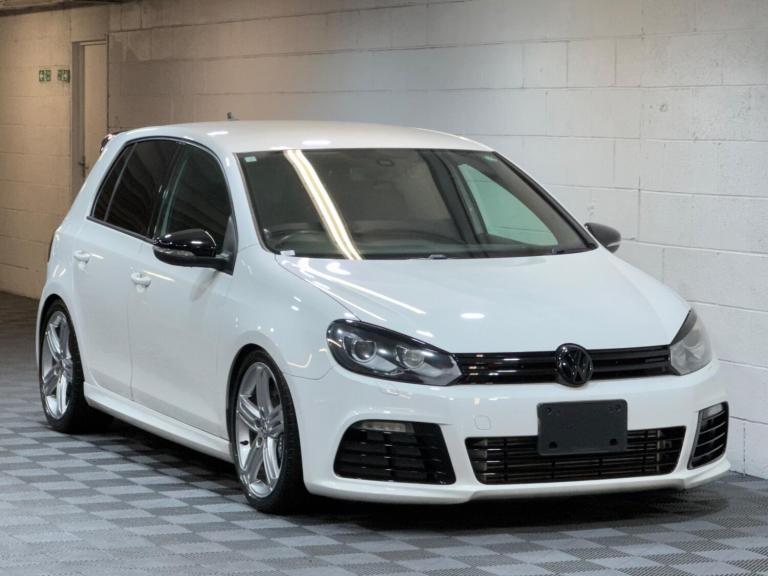 Volkswagen Golf 2.0 TSI R (Leather) Hatchback 5dr Petrol DSG 4Motion Euro 5 (270 ps) Petrol Autom...