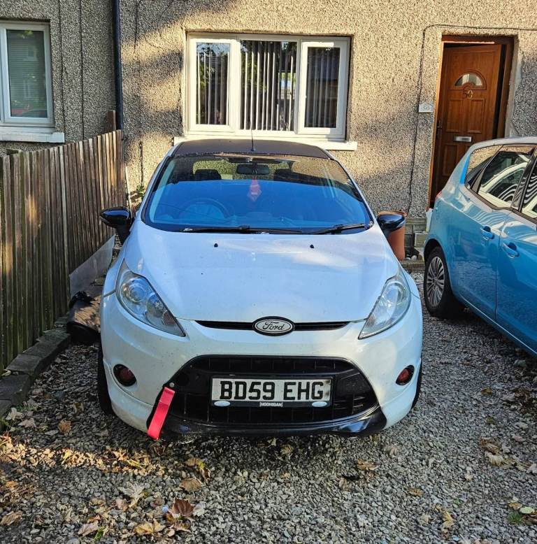 Fiesta zetec S 1.6 tdci £20 tax swap px