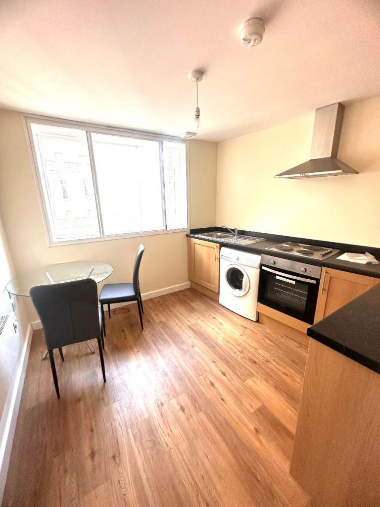 Studio flat in Flat , Cheapside Chambers, Cheapside, Bradford