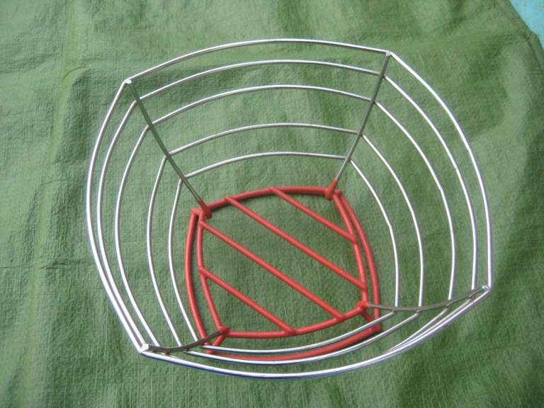 Strong and Durable Metal Fruit Bowl for Only £3.00