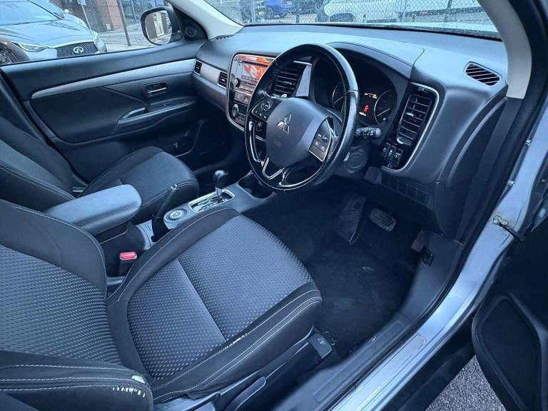 2016 Mitsubishi Outlander 2.2 DI-D GX3 5dr Auto ESTATE DIESEL Automatic