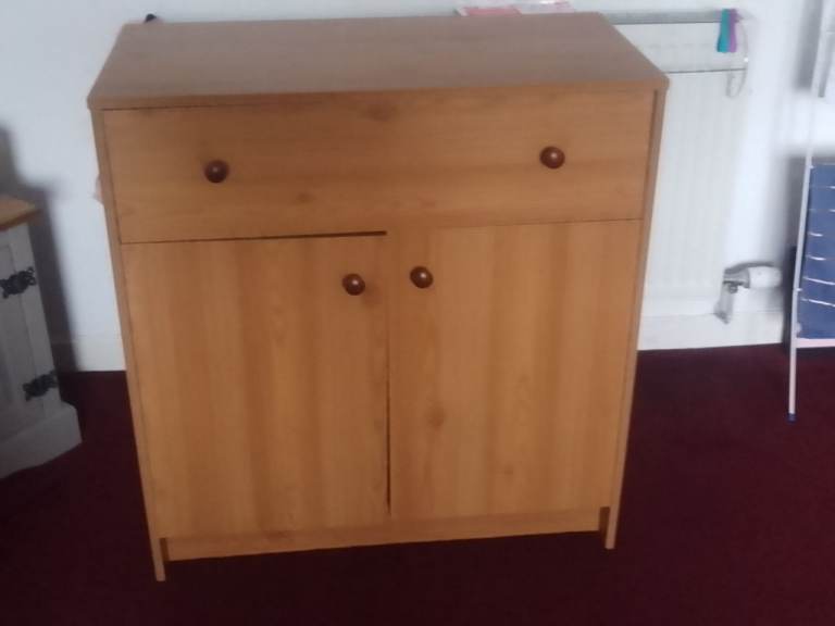 Chest of drawers