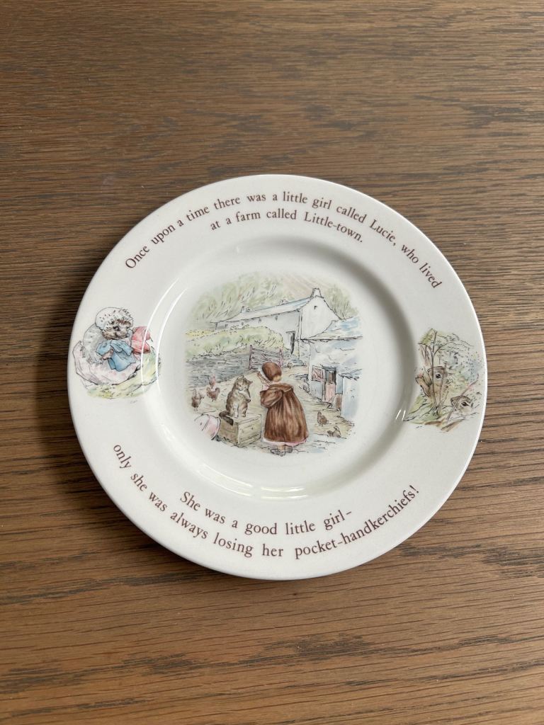 Wedgwood Beatrix Potter Mrs Tiggy-Winkle Child's Plate 175 mm c 1990