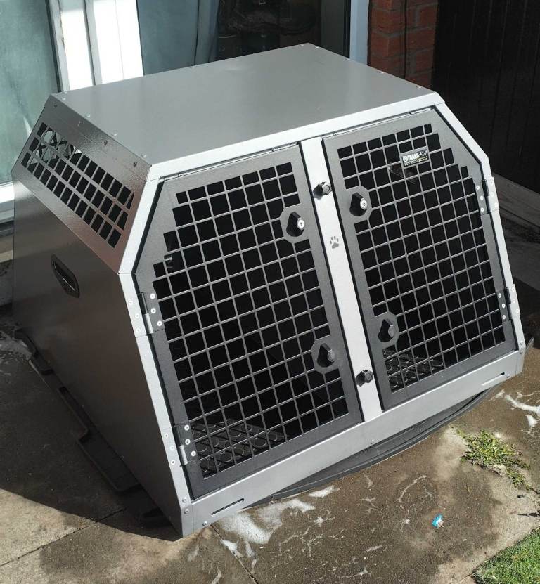 Trans K9 ( B2 ) Transport double dog crate ( Lockable & Crashtested ) TransK9