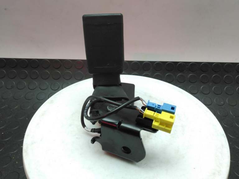 Mercedes Gla Class Seat Belt Stalk 2013-2020