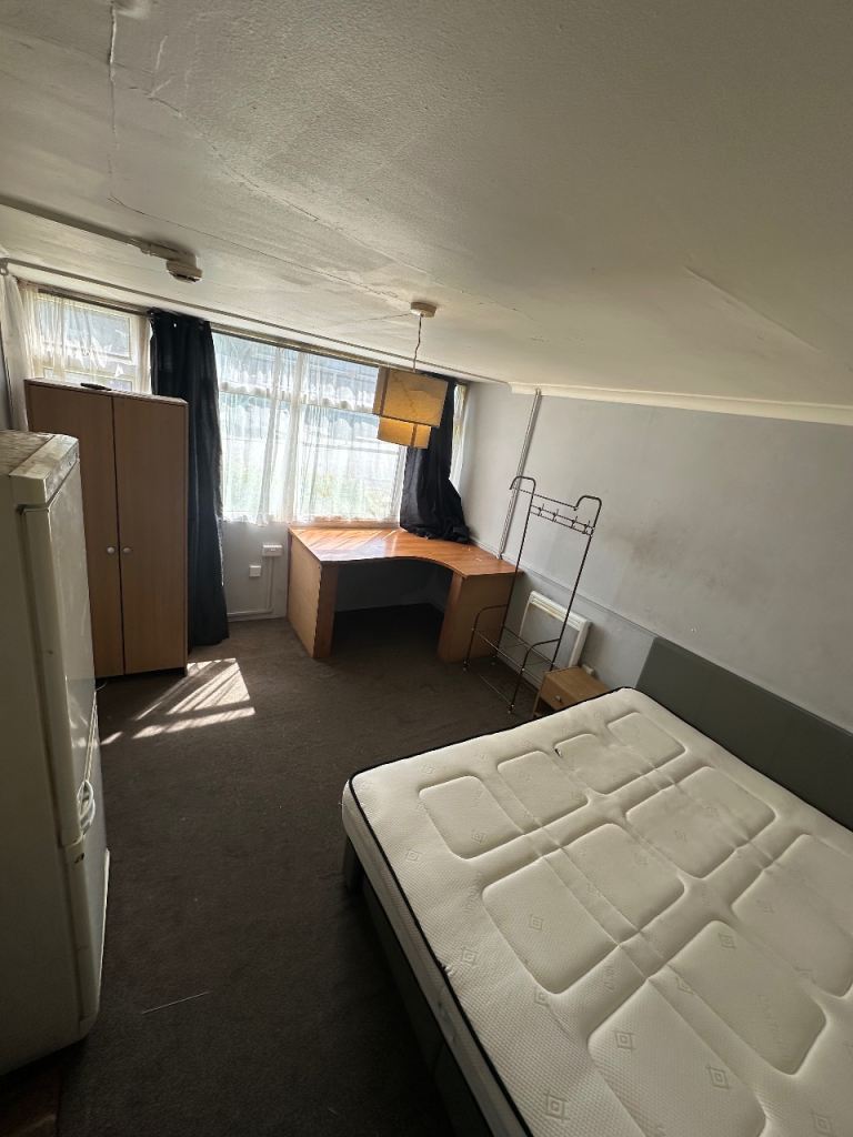 Large double room in Hemel Hempstead