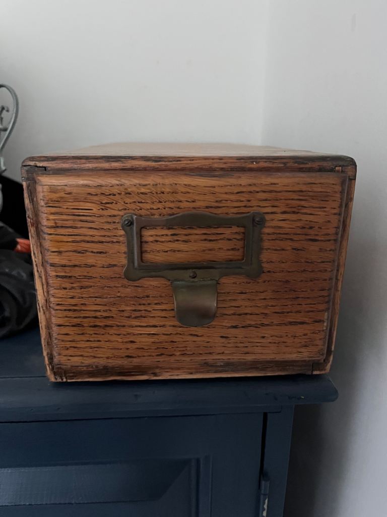 Vintage Wooden Index Card Holder