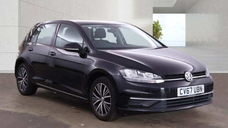 2017 Volkswagen Golf 1.6 TDI SE Nav Euro 6 (s/s) 5dr HATCHBACK Diesel Manual