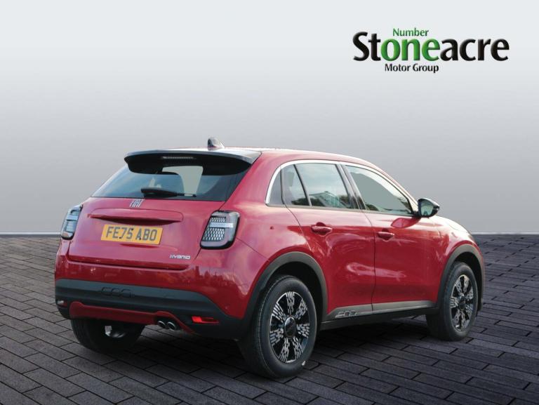 2025 Fiat 600 1.2 Hybrid 48V 136 5dr eDCT-6 HATCHBACK PETROL Automatic