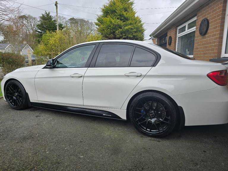 BMW 3 Series 320d F30