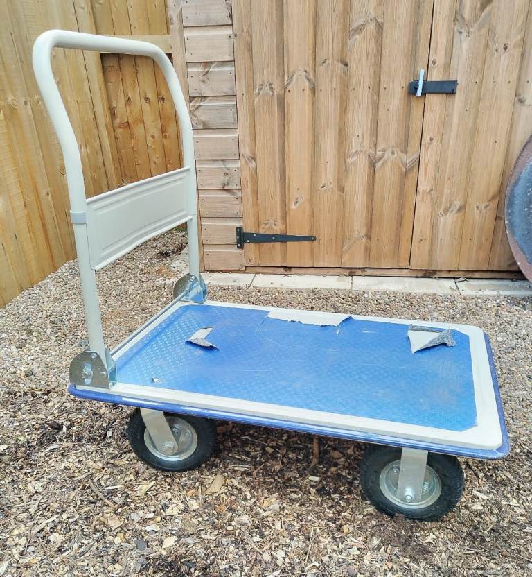 Heavy Duty Pneumatic Wheel Platform Trolley