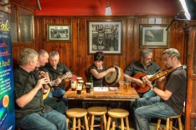 Trad Irish Band Forming seeking Musicians