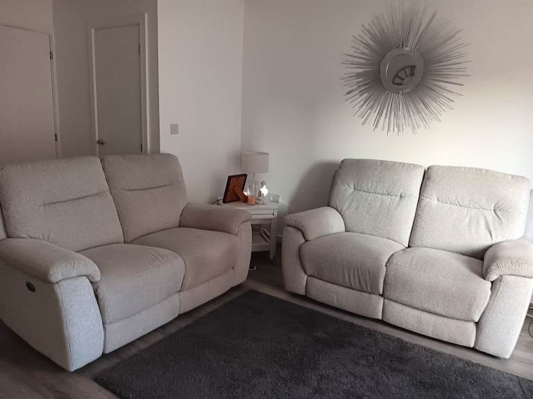 Poltronesofà Badia 2 Seater Electric Recliner Sofas – Grey Fabric